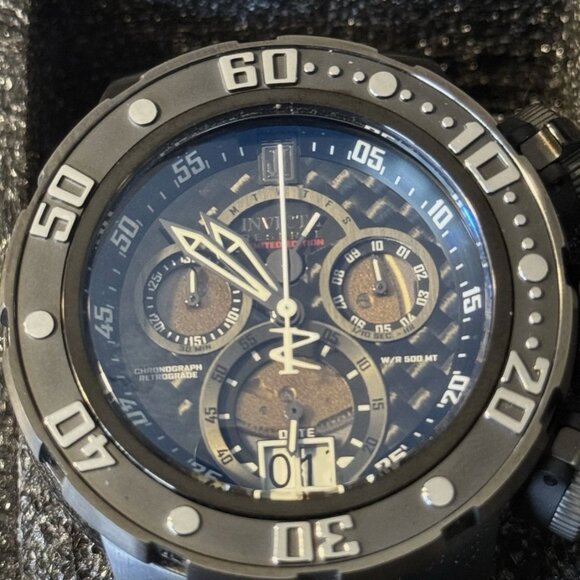 Invicta JASON TAYLOR Model 22272 - Men's Watch Quartz (LIMITED EDITION 292-999) - Picture 3 of 8